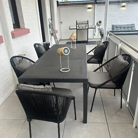 Apartment Lit Living - Luxury Penthouse - Box Spring - Best View Weinheim